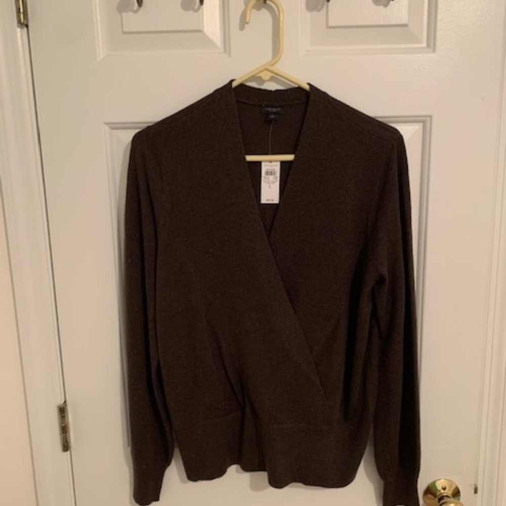 NWT Ann Taylor Factory Brown V Neck Wrap Long Sleeve Sweater Banded Bottom SZ L